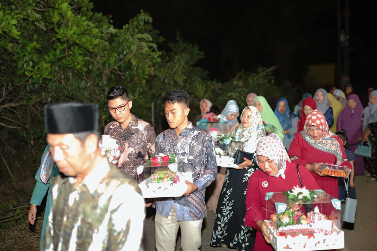 Acara Lamaran